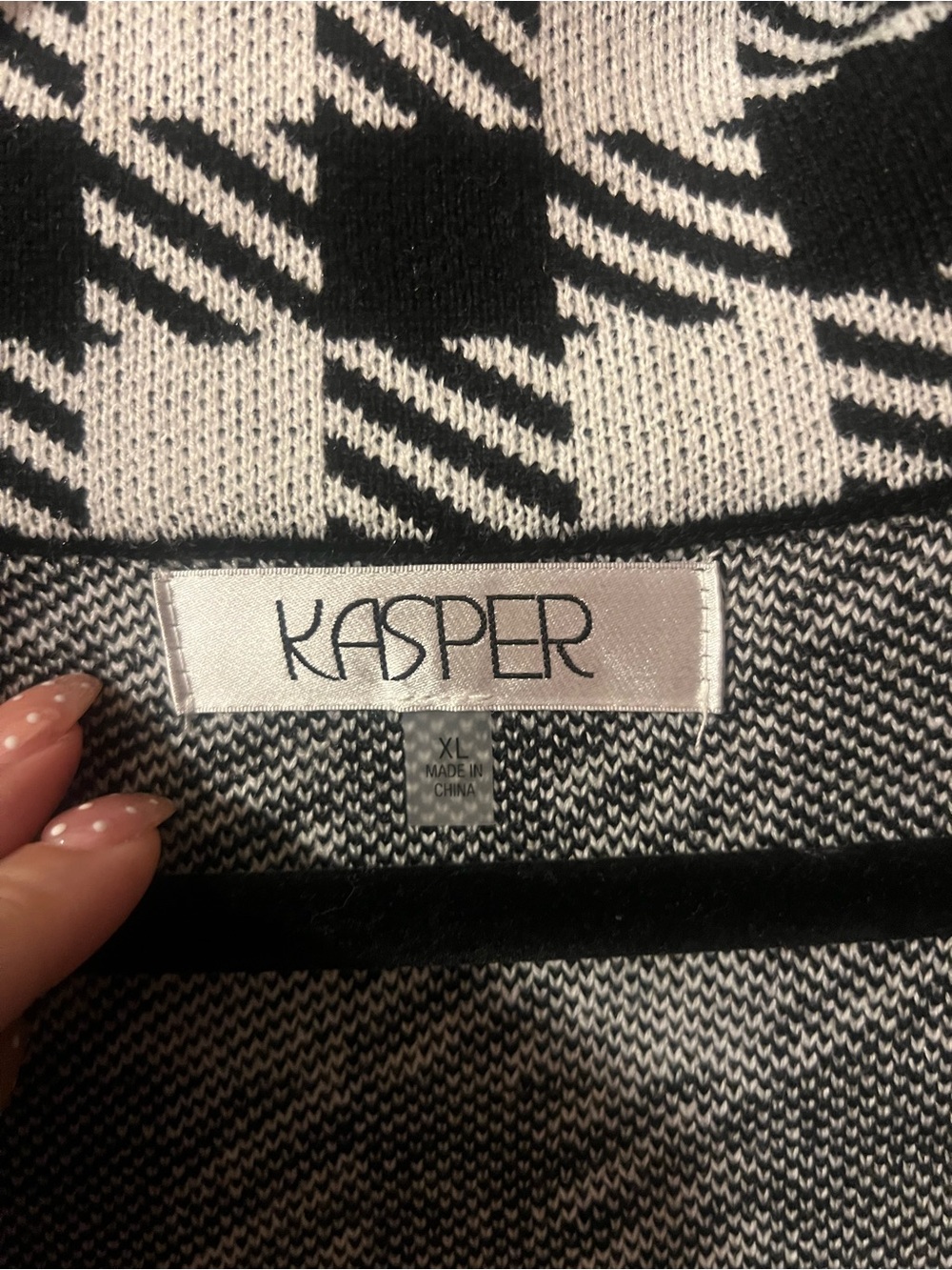 Kasper Black & White Plaid Open-Front Cardigan Coat - Picture 3 of 5